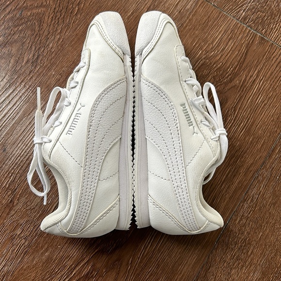 Puma white shose for boys size 1 - Picture 2 of 6